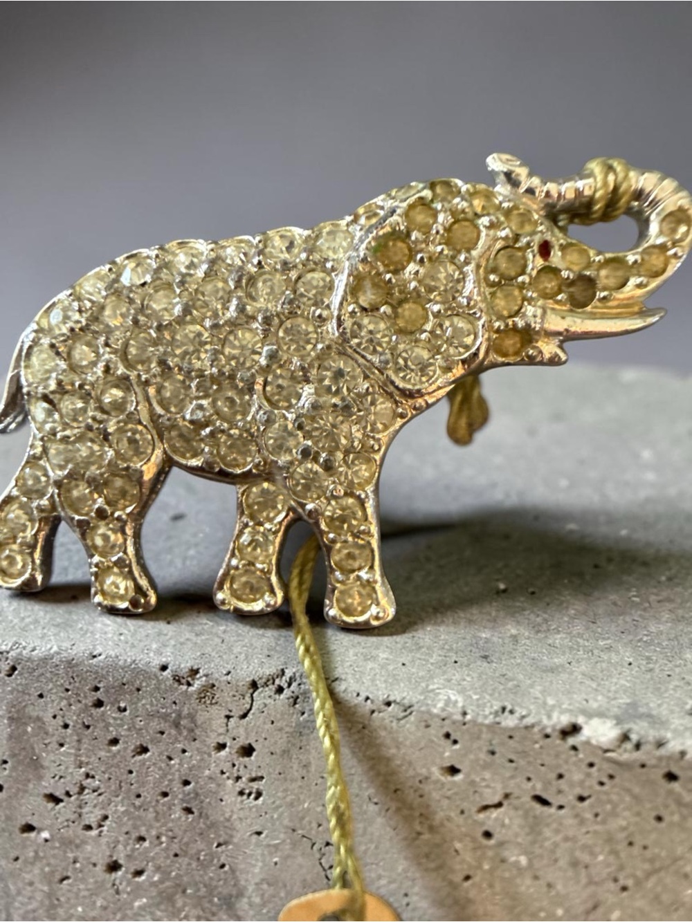 Vintage Rhinestone Elephant Brooch – Rhodium Finish– Silver Tone w/Red Eye